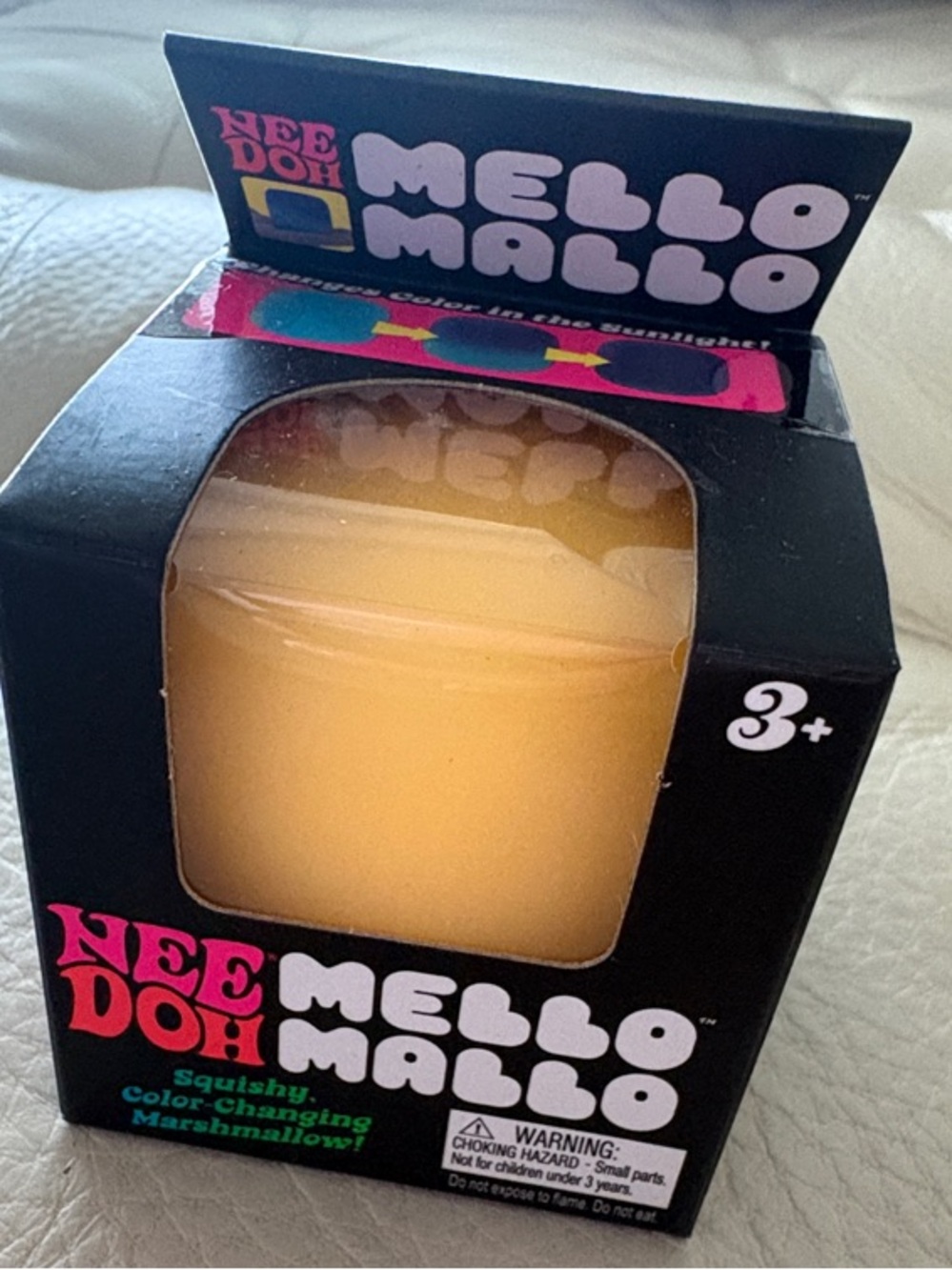 NeeDoh Mello Mallo Color-Changing Marshmallow - Yellow